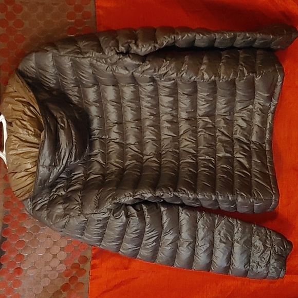 Bosideng Puffer Jacket - Picture 4 of 8